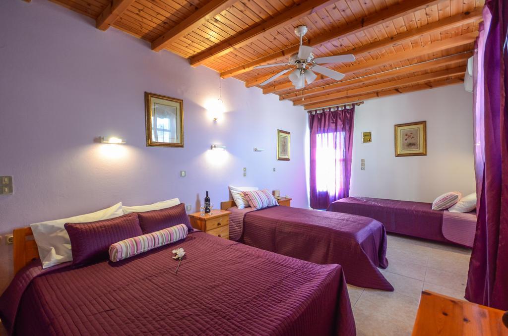 Panormos Hotel And Studios Naxos City Værelse billede
