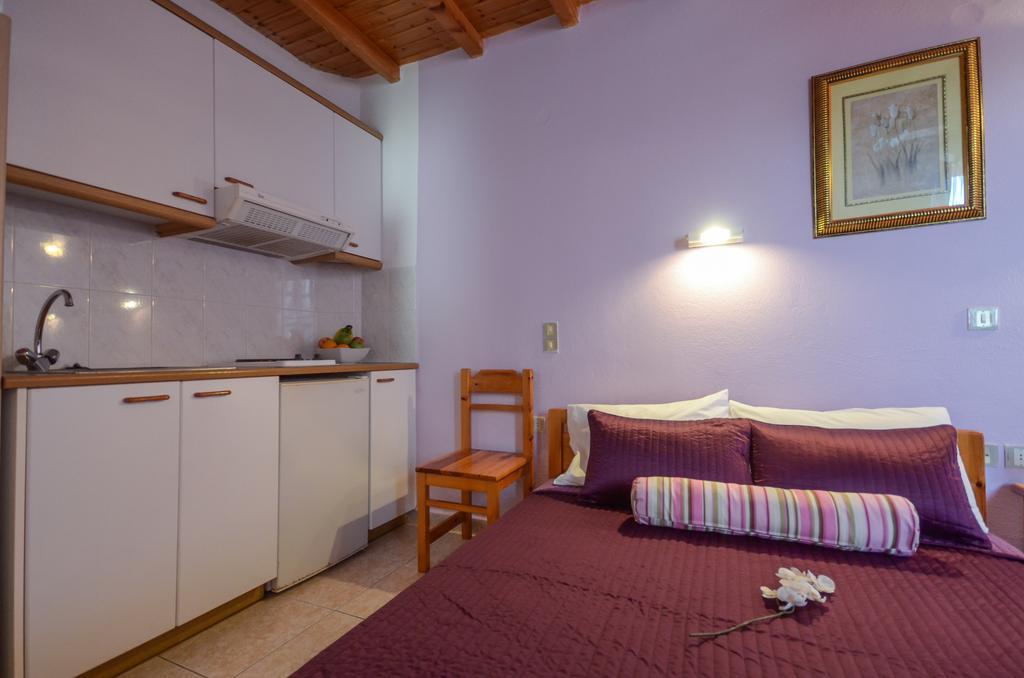 Panormos Hotel And Studios Naxos City Værelse billede